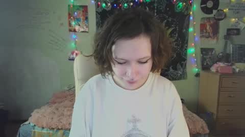 Lil online show from October 15, 12:41 pm