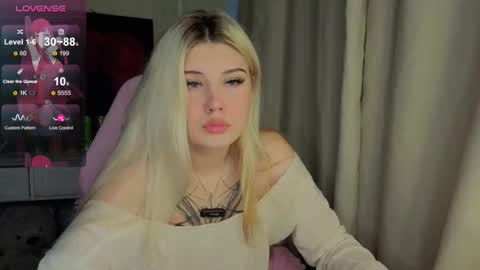 Nika and Lori online show from November 6, 8:09 am