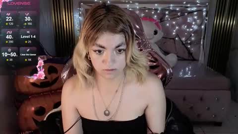 Lili online show from October 25, 4:09 am