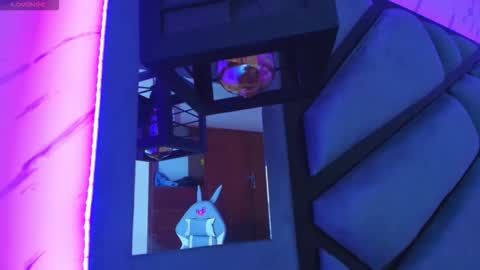 lili_evanss online show from February 2, 11:53 am