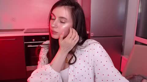 Lilu online show from April 19, 8:22 pm