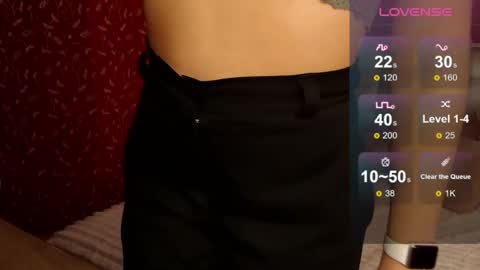 Lilie online show from March 11, 8:08 am