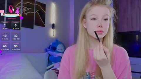 lililok101 online show from April 2, 1:36 am