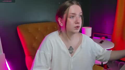 lilit online show from April 17, 11:23 am