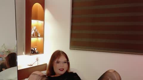 Lilith Bonheur online show from July 28, 6:20 pm