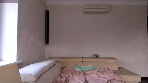 lilith online show from February 14, 12:25 pm