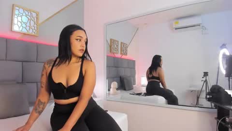 lilith_monroe_ online show from November 5, 11:59 am