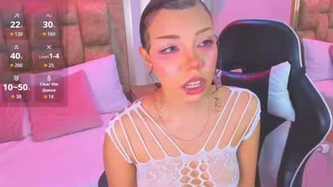 Lilith pink online show from July 18, 4:27 am