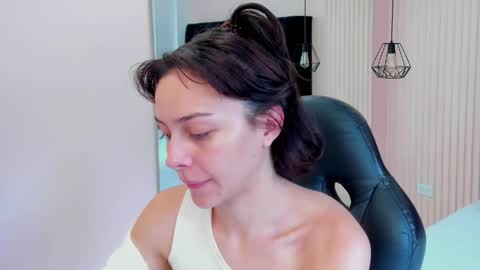 lilith_selene online show from April 9, 7:08 pm