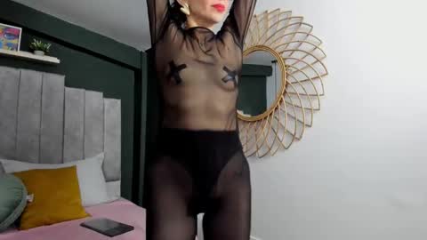 Lili  online show from December 13, 7:53 pm