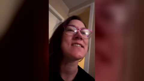 lilithmuse777 online show from March 17, 7:56 am