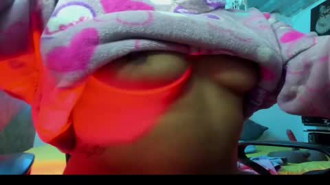 lilithsabeth online show from December 1, 2:04 am