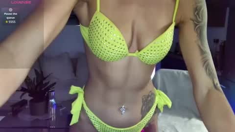 Snapshot of lillaluvv chatting on September 14, 1:14 am Lilla Luv online show from September 14, 1:14 am