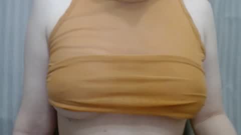 Snapshot of lillkit chatting on January 25, 12:59 am Lilu online show from January 25, 12:59 am