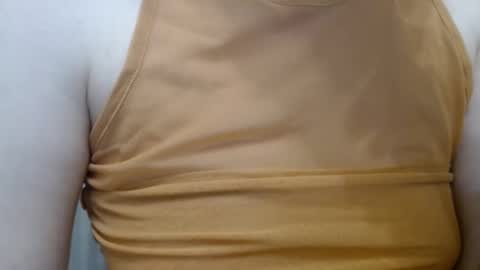 Snapshot of lillkit chatting on February 23, 12:04 am Lilu online show from February 23, 12:04 am