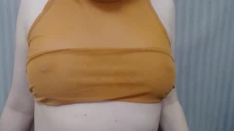 Snapshot of lillkit chatting on December 7, 11:12 pm Lilu online show from December 7, 11:12 pm