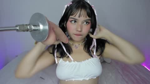 Lilly  online show from December 6, 11:24 pm