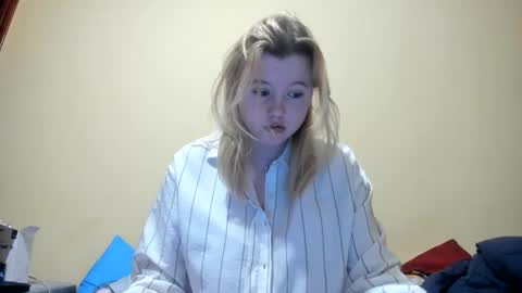 Lilly Depp online show from November 21, 4:42 pm