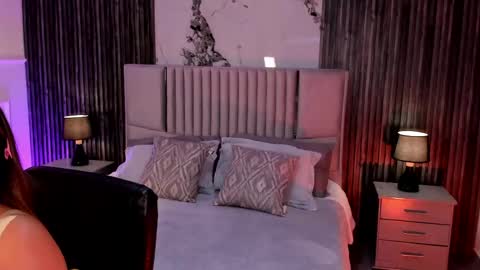 Lilly Ortiz online show from May 13, 1:06 pm