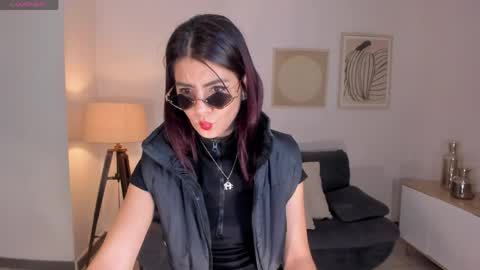 lillysolem online show from April 12, 8:44 pm