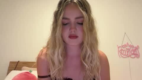 Lilly online show from September 27, 6:53 am