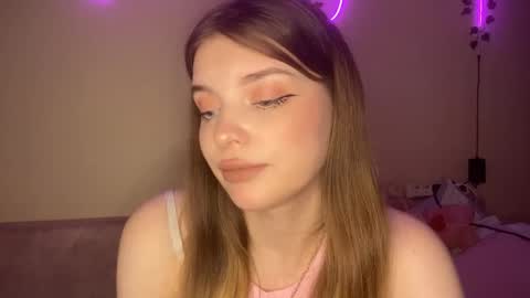 Lily online show from April 13, 7:03 pm