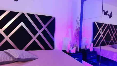 Lily Evans  online show from October 6, 2:17 am