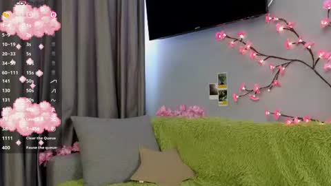 Lily online show from June 27, 12:22 pm
