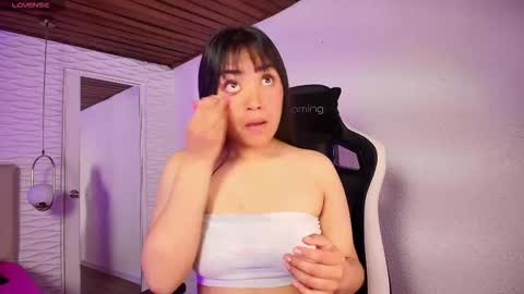 lily_waist online show from September 27, 12:01 pm
