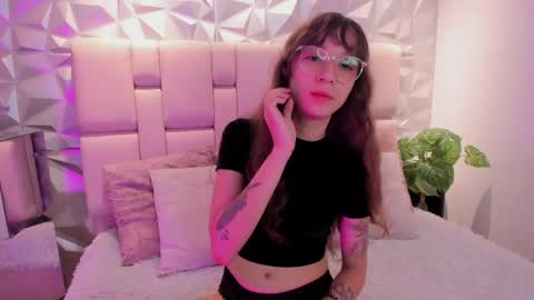 Lily online show from June 1, 11:45 am