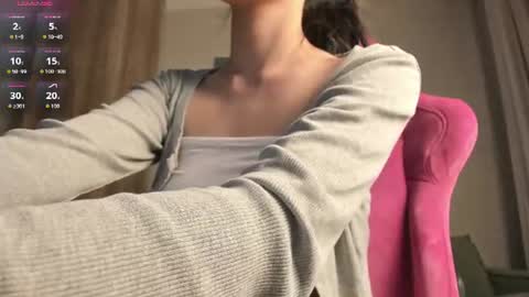 Lily online show from July 12, 2:51 pm