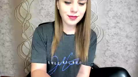    online show from November 30, 2:21 pm