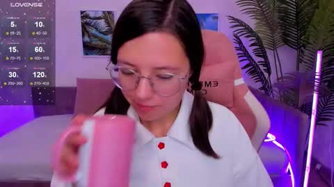 Lina online show from October 6, 2:28 am