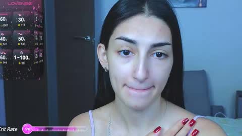 Lina Robbins  online show from December 13, 11:13 am