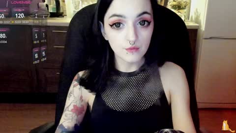 Lina 3  1715622743 online show from December 30, 7:00 pm