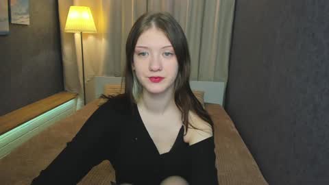 Lina online show from December 28, 8:47 pm