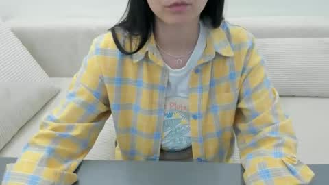 linabay2 online show from May 16, 10:47 am