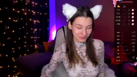 Lina online show from November 12, 8:34 am