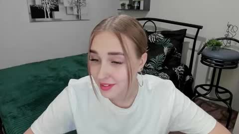 Lina online show from February 9, 9:06 pm