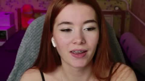 Luna online show from April 18, 7:58 pm