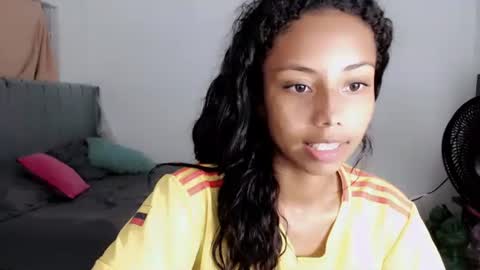 linda brown  online show from January 8, 7:01 am