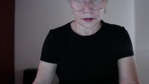 Linda Hanna online show from February 16, 5:35 pm