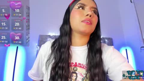 linda_martinii online show from December 23, 7:52 pm