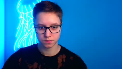 Linda online show from March 11, 6:19 am