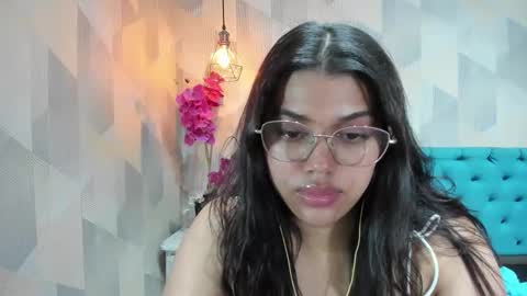    online show from April 12, 4:32 pm