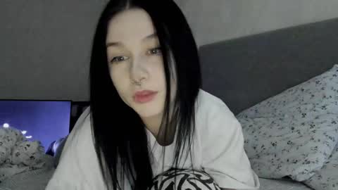 Lina online show from February 3, 1:16 pm