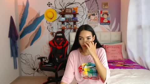 LinzyBaner online show from February 28, 9:44 pm