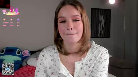 Lina online show from October 6, 1:11 am