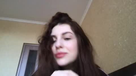 lipsylolly online show from February 3, 11:15 am