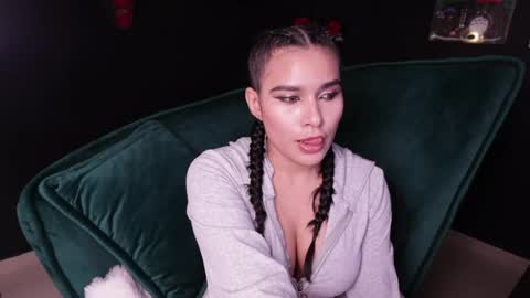 Lire online show from April 18, 2:47 am